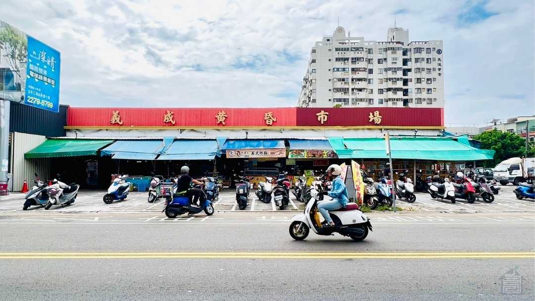 2025最新台中太平區介紹|帶你認識生活機能圈|人口成長為台中第四大|房市潛力大爆發帶動房價走勢未來發展【區域介紹|台中太平買房賣房|太平區房仲】 38 長億生活圈台中小鎮生活圈太平區商圈分布圖區域介紹認識台中太平新光重劃區房價走勢人口成長房市潛力台中太平買屋賣屋買房賣房房仲推薦買房新手村吳書惟